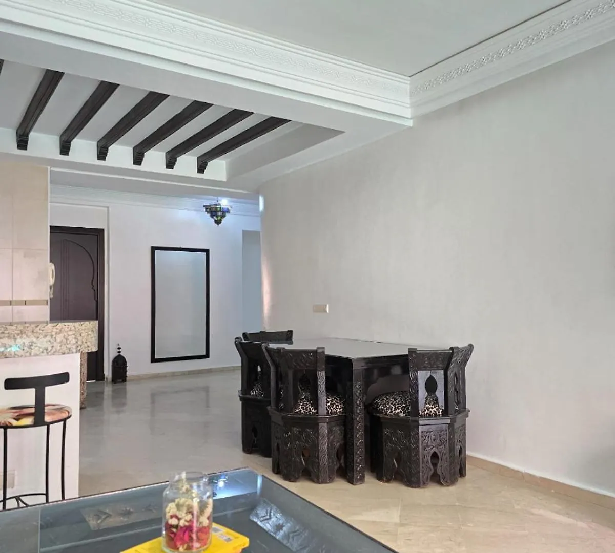 Appartement Paisible Et Propre Marakeş 0*,  Fas